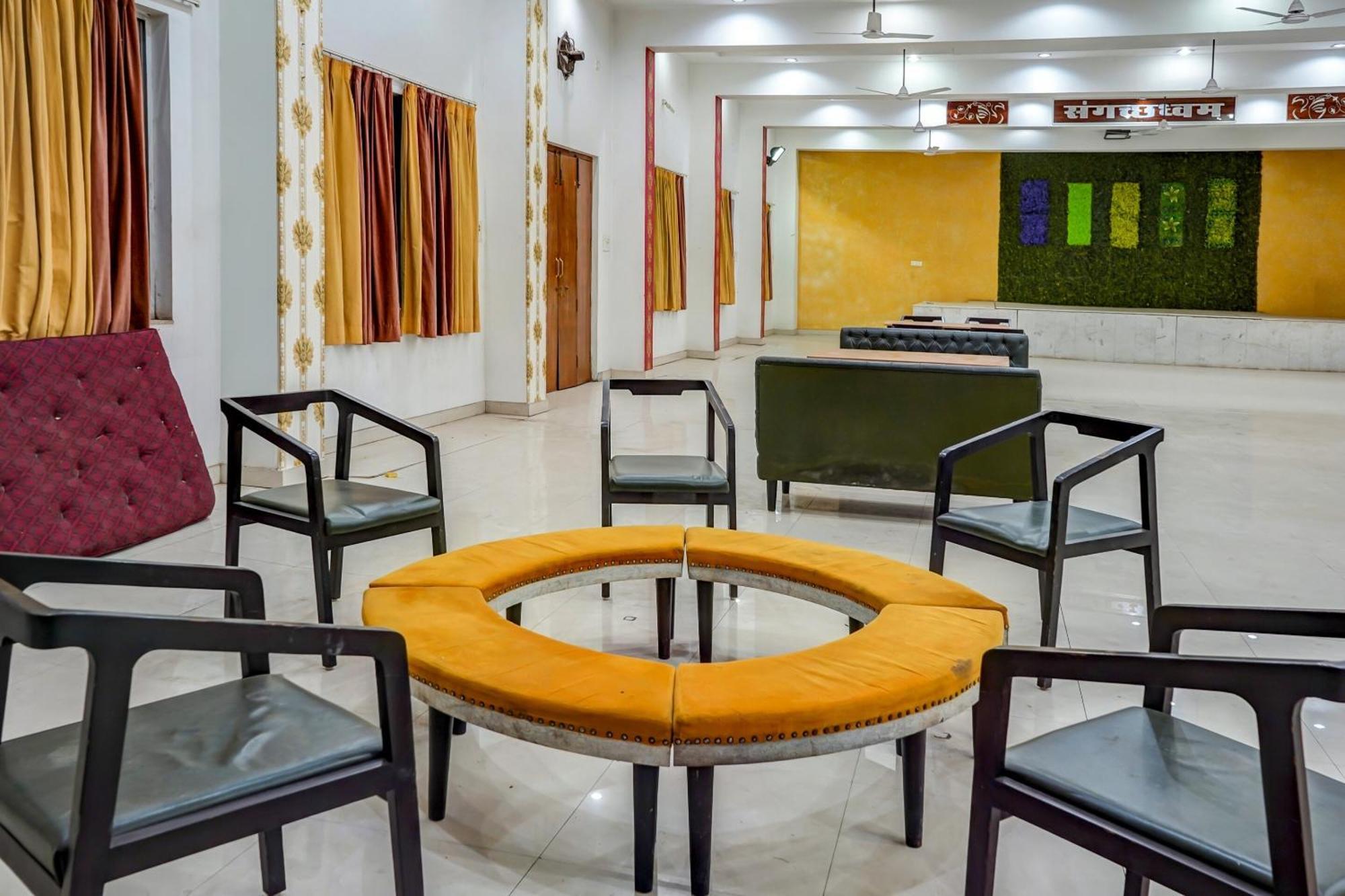 Hotel O Welcome Sri Rāipur Zewnętrze zdjęcie